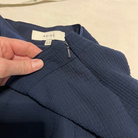 Reiss Hannah knitted flippy skirt a line style navy blue women’s size US 6 - Picture 4 of 7